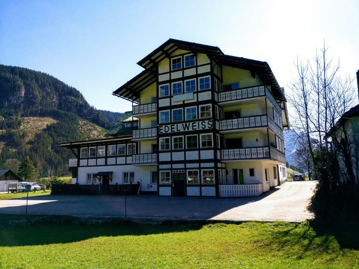 Pension Edelweiss Top 25 Gosau Bagian luar foto
